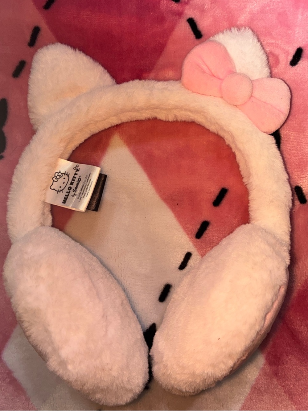 Sanrio Hello Kitty Plush Pink Cat-Ear Ear Muffs with Bow